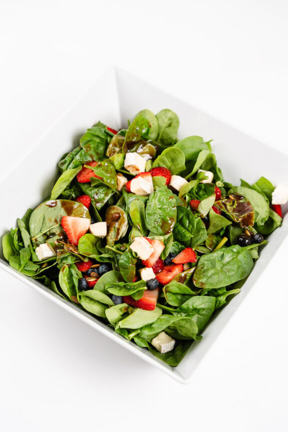 spinach-and-berry-salad-brunch-and-breakfast-catering-package-scotsdale-kale-chef-service