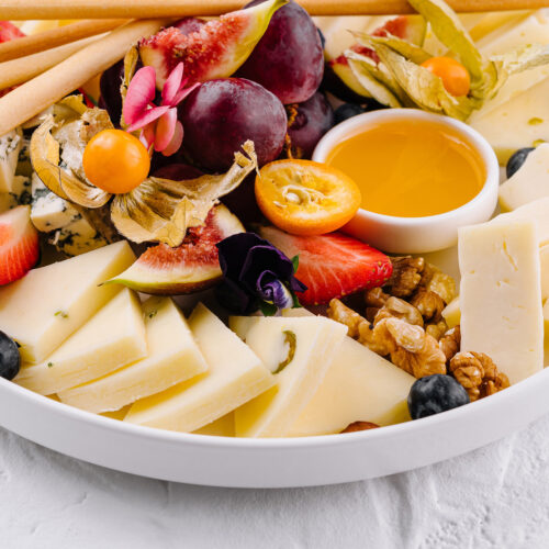 gourmet-cheese-board-delivery-scottsdale-kale-chef-service